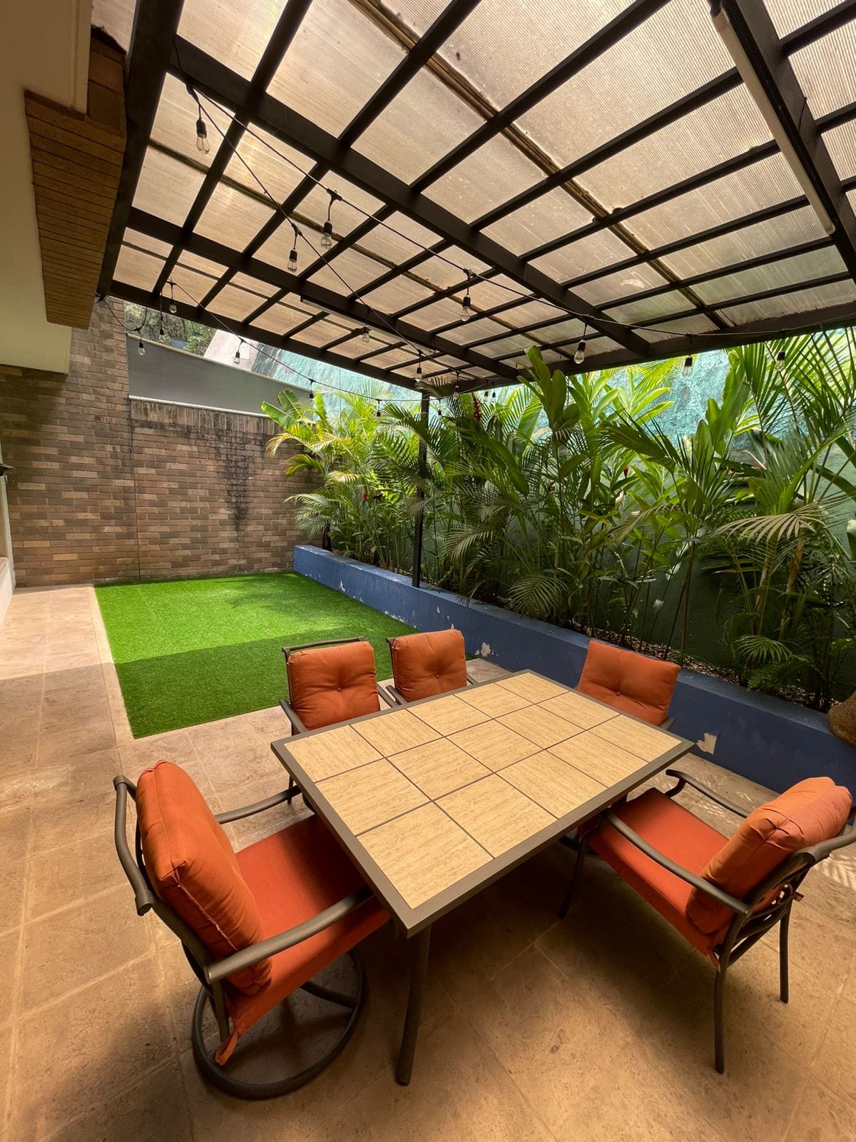 Casa en Venta en Condominio Exclusivo Zona 10 — foto 5 de 8