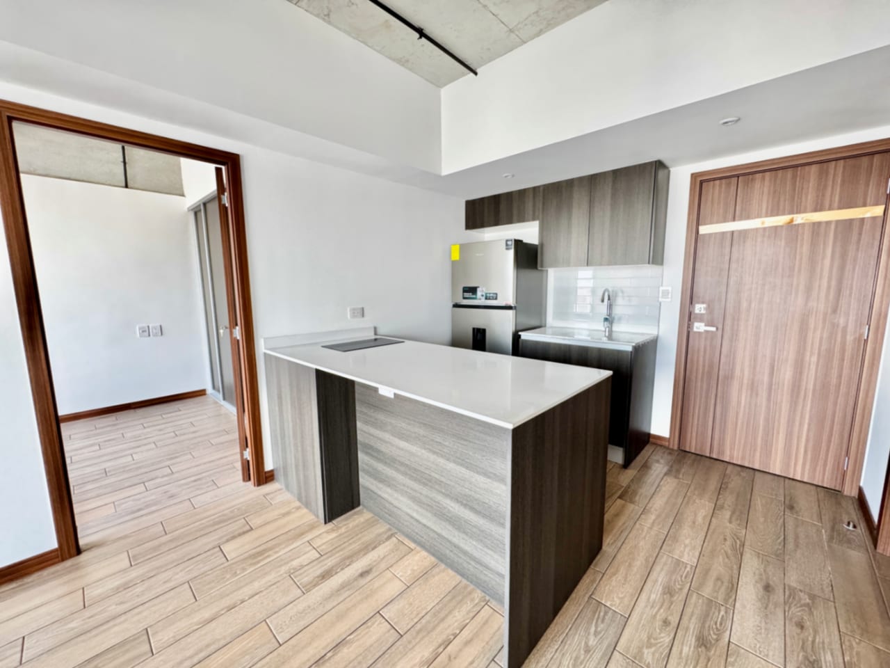 Apartamento de 2 dormitorios, nivel alto, zona 4 — foto 5 de 17