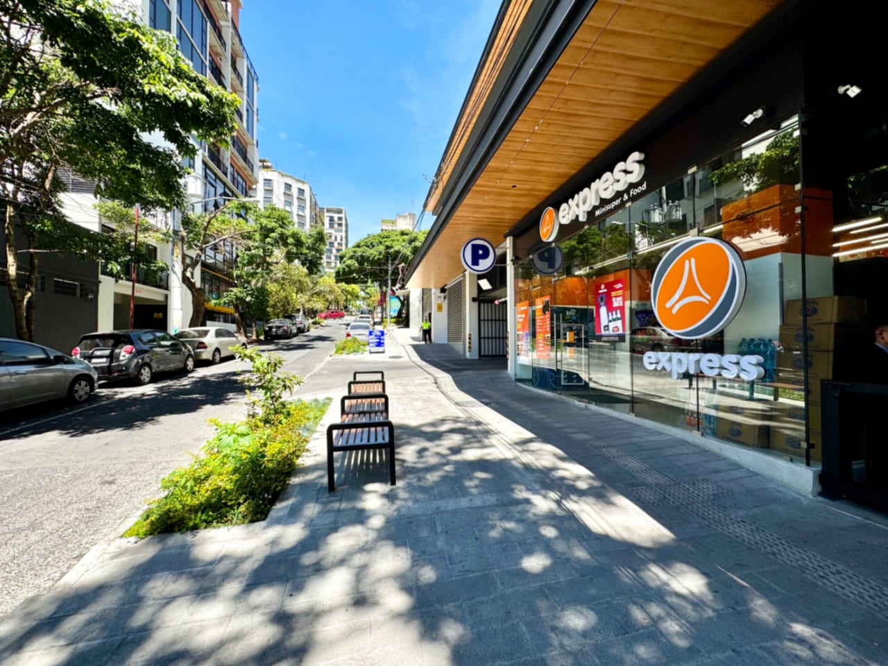 Apartamento de 2 dormitorios, nivel alto, zona 4 — foto 16 de 17