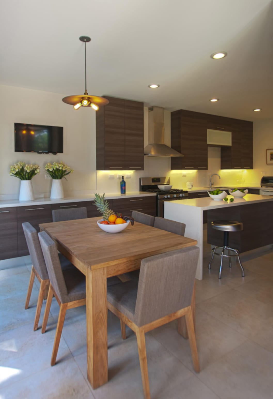 Exclusiva casa familiar en condominio en zona 16 rodeada de naturaleza — foto 5 de 10