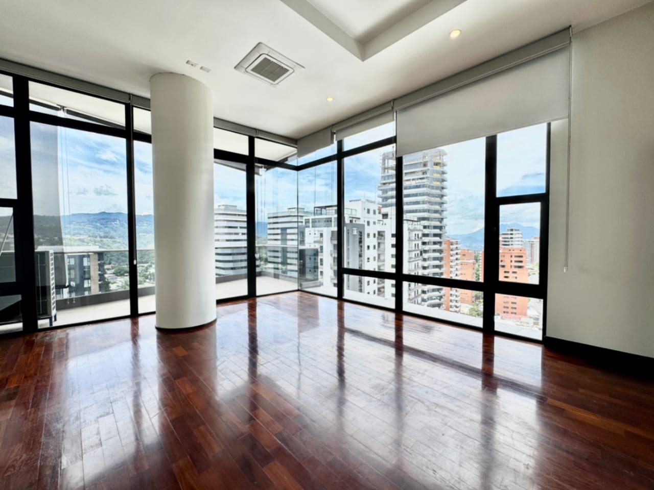 Apartamento en alquiler zona 14 — foto 12 de 14