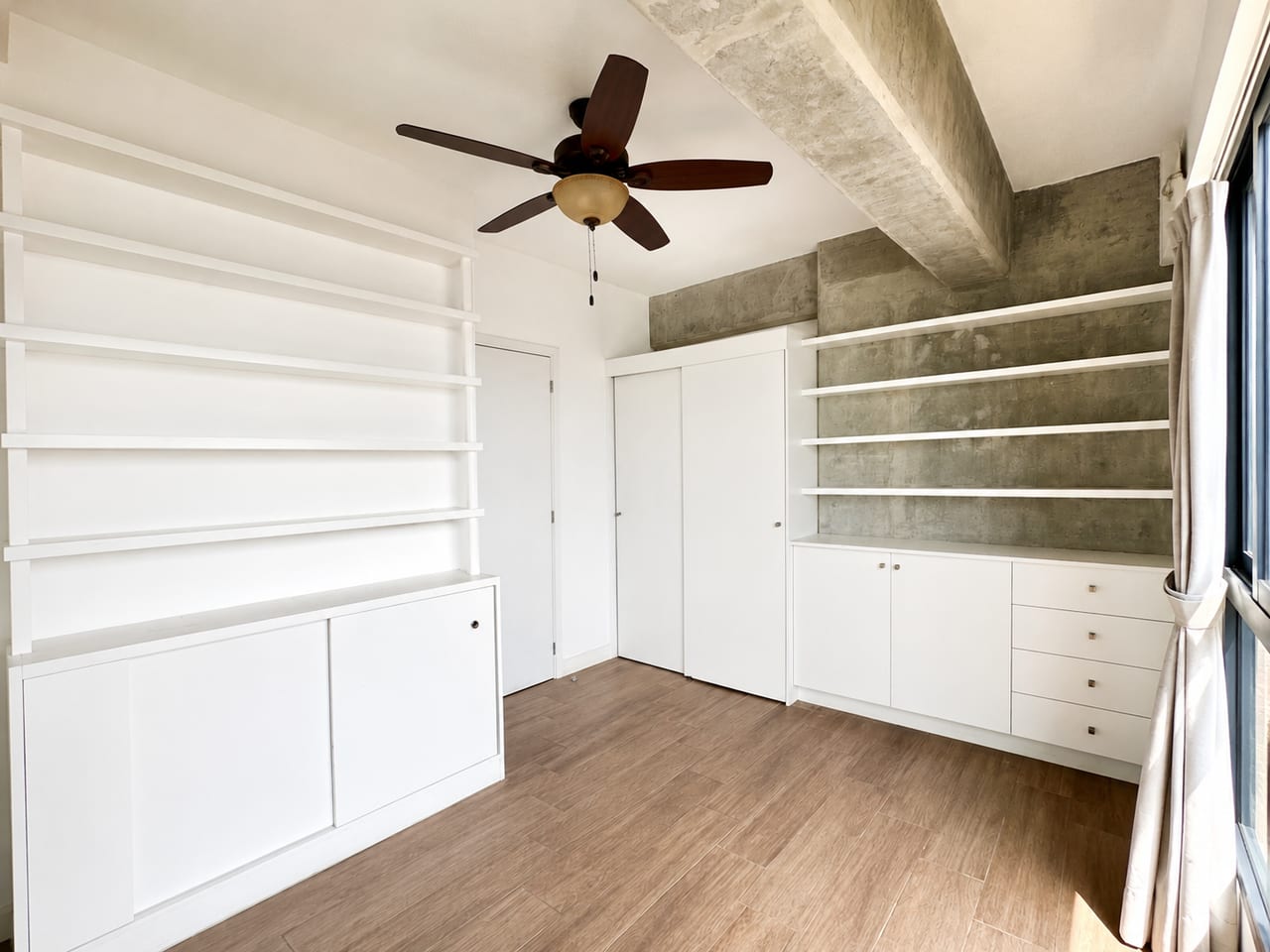 Apartamento de 2 niveles en zona 4 — foto 11 de 17