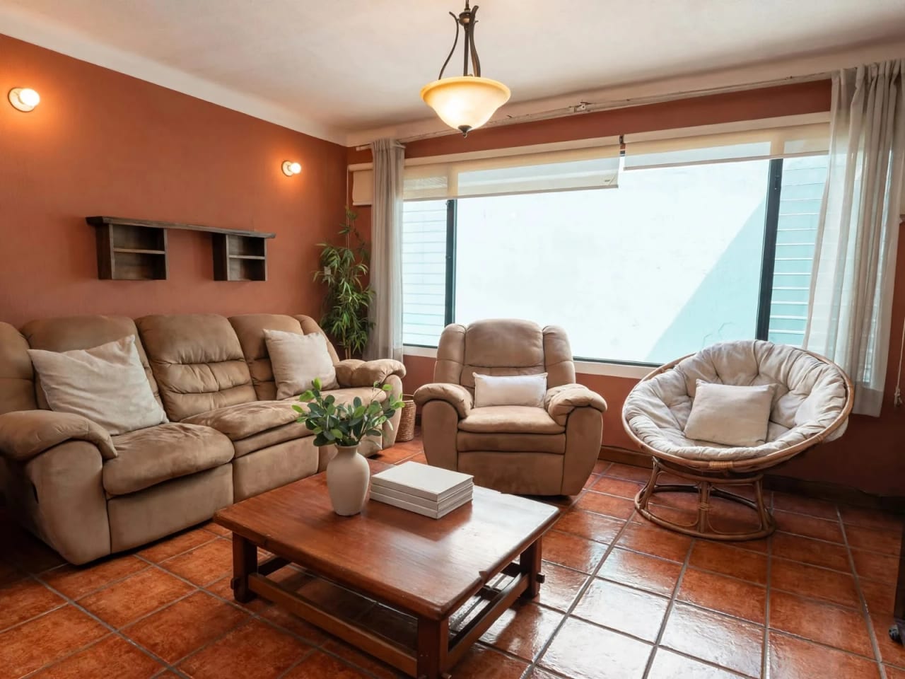 CASA EN ZONA 10. GRAN OPORTUNIDAD — foto 9 de 12