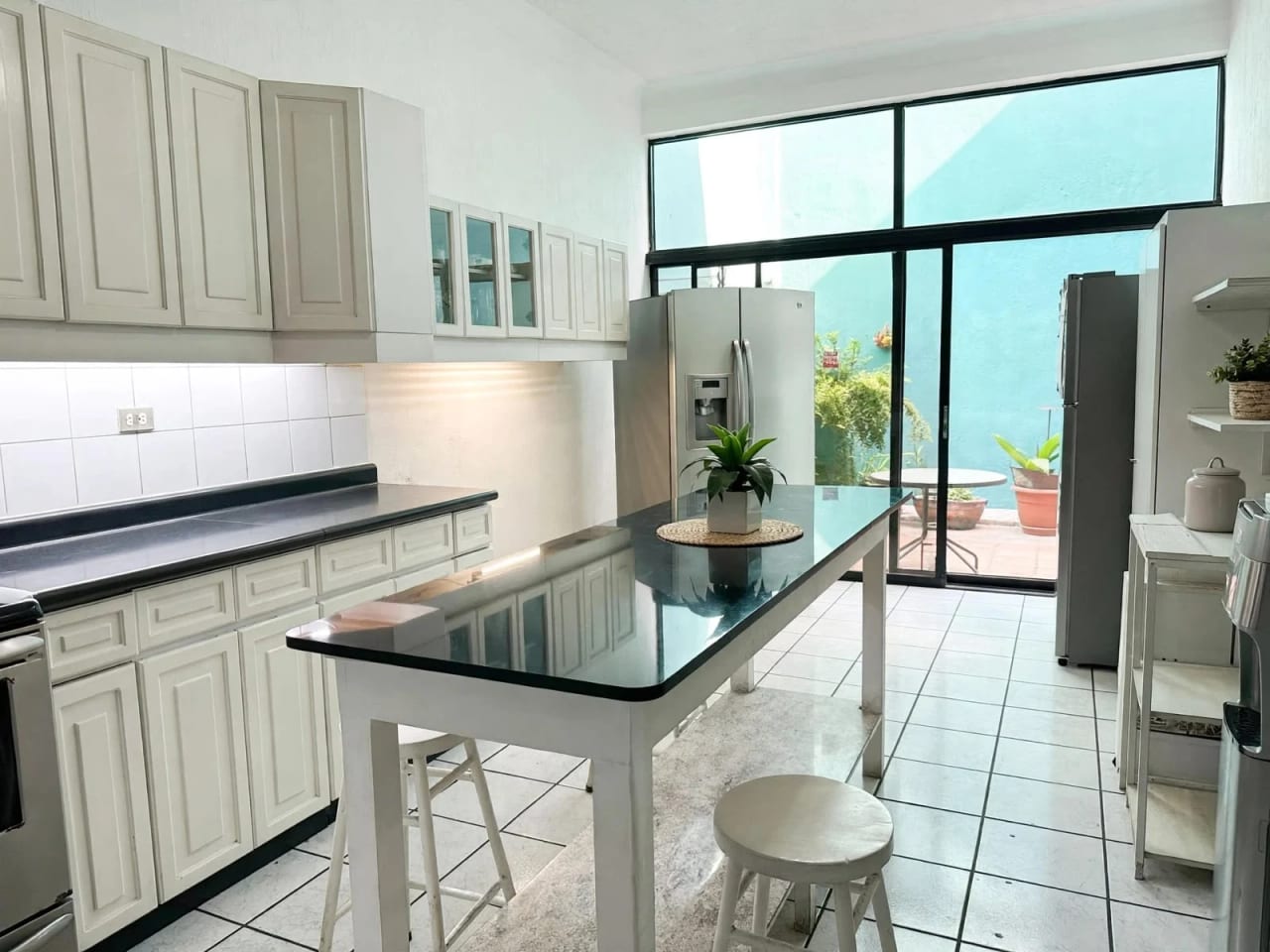 CASA EN ZONA 10. GRAN OPORTUNIDAD — foto 11 de 12