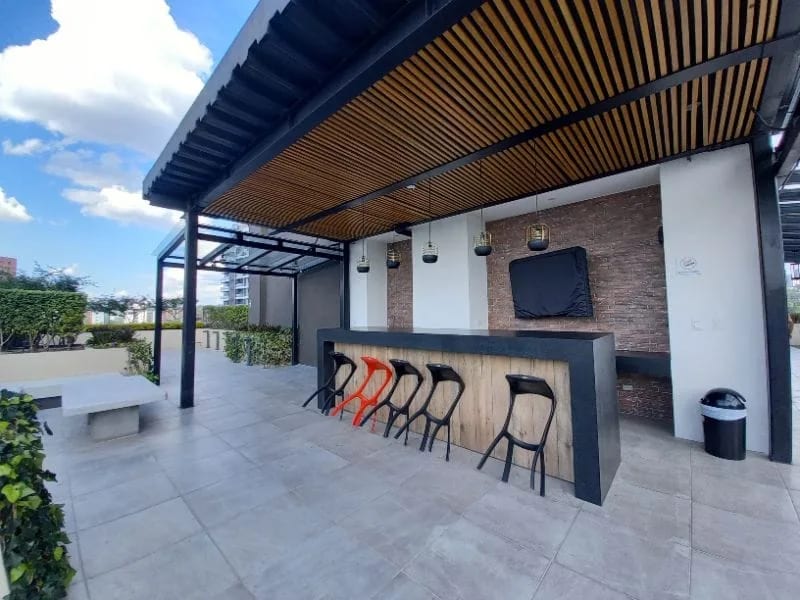 ALQUILER APARTAMENTO ZONA 15 — foto 12 de 12
