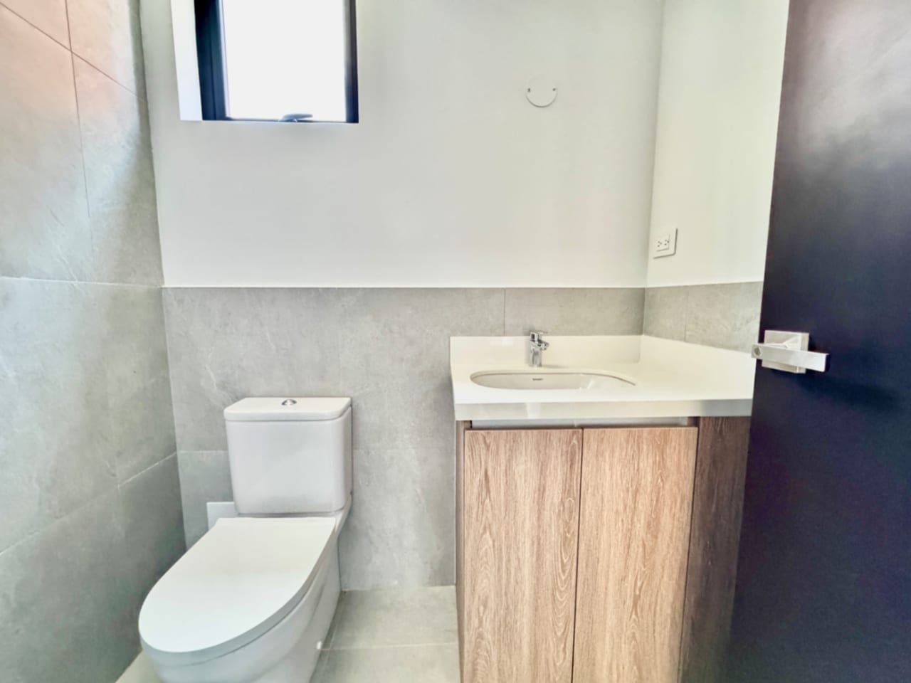Apartamento de 1 dormitorio en venta zona 10, a pasos del CC La Estación — foto 5 de 17
