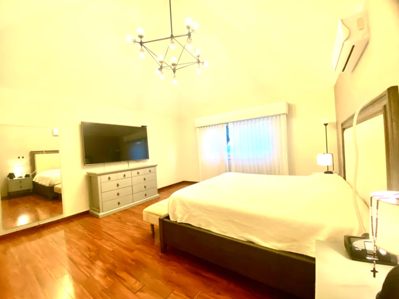 Preciosa Casa en Venta en Zona 16 — foto 4 de 17