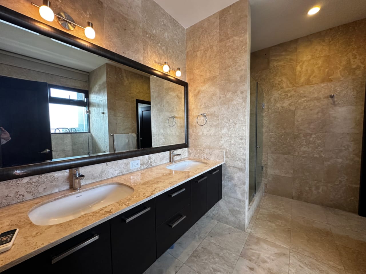 Espectacular PENTHOUSE en ZONA 14 — foto 6 de 16