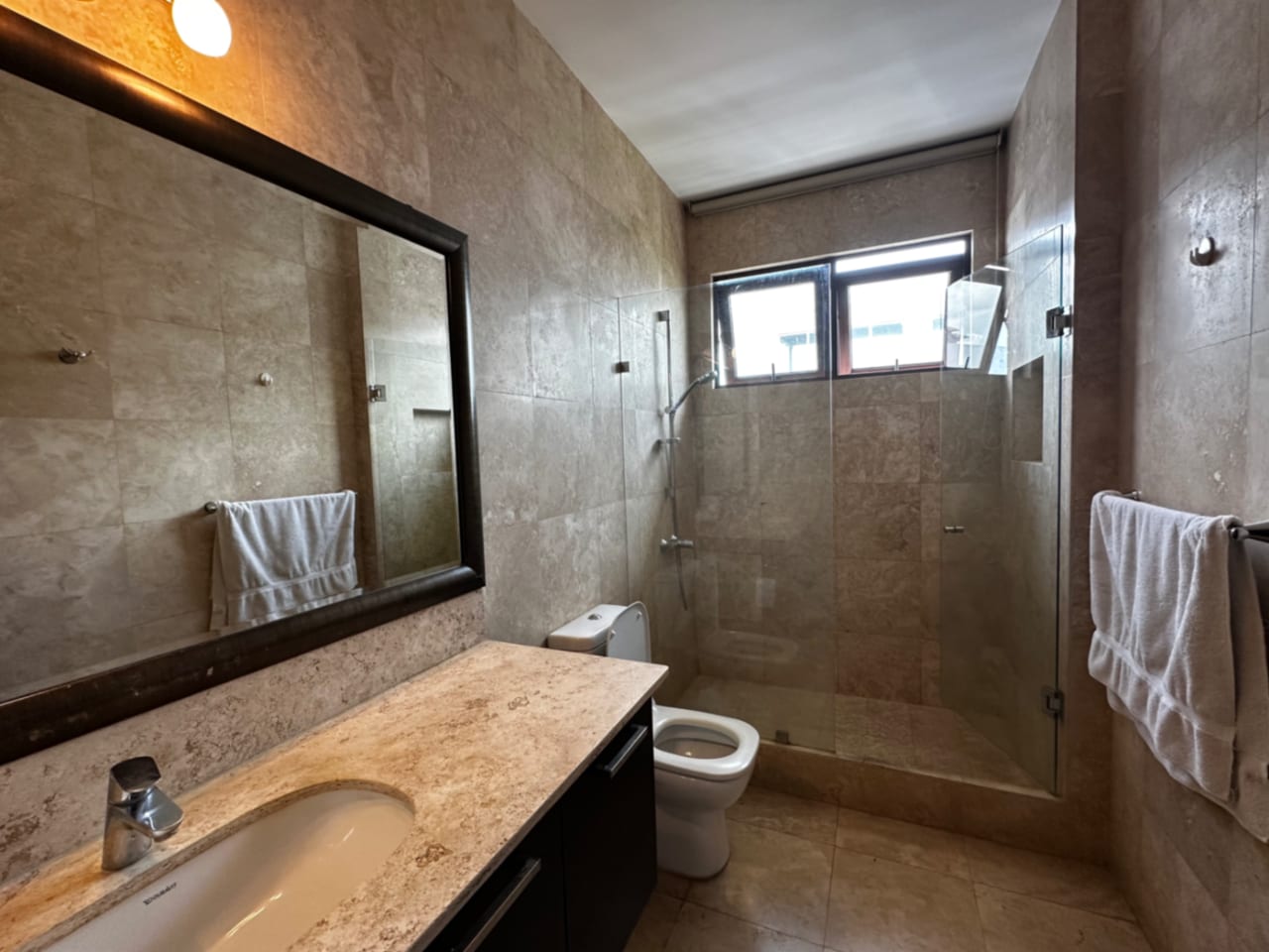Espectacular PENTHOUSE en ZONA 14 — foto 12 de 16