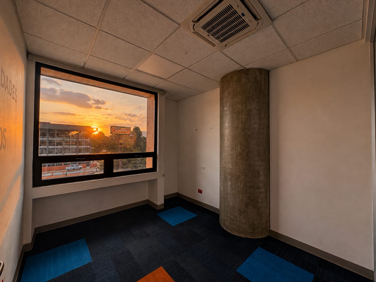 Oficina de 1,013.63 m² en Renta en Avenida de las Américas, zona 13. — foto 3 de 11