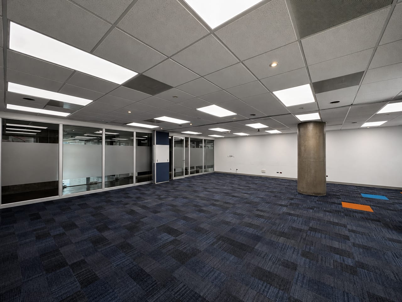 Oficina de 1,013.63 m² en Renta en Avenida de las Américas, zona 13. — foto 7 de 11