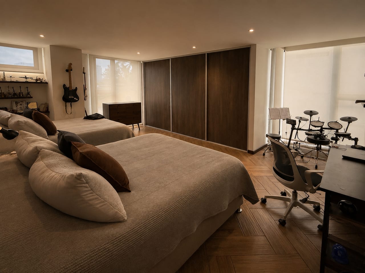 Apartamento de 246 mts2 en venta en zona 10 — foto 7 de 16
