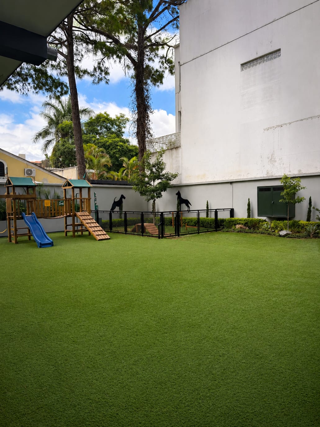 Apartamento de 246 mts2 en venta en zona 10 — foto 12 de 16