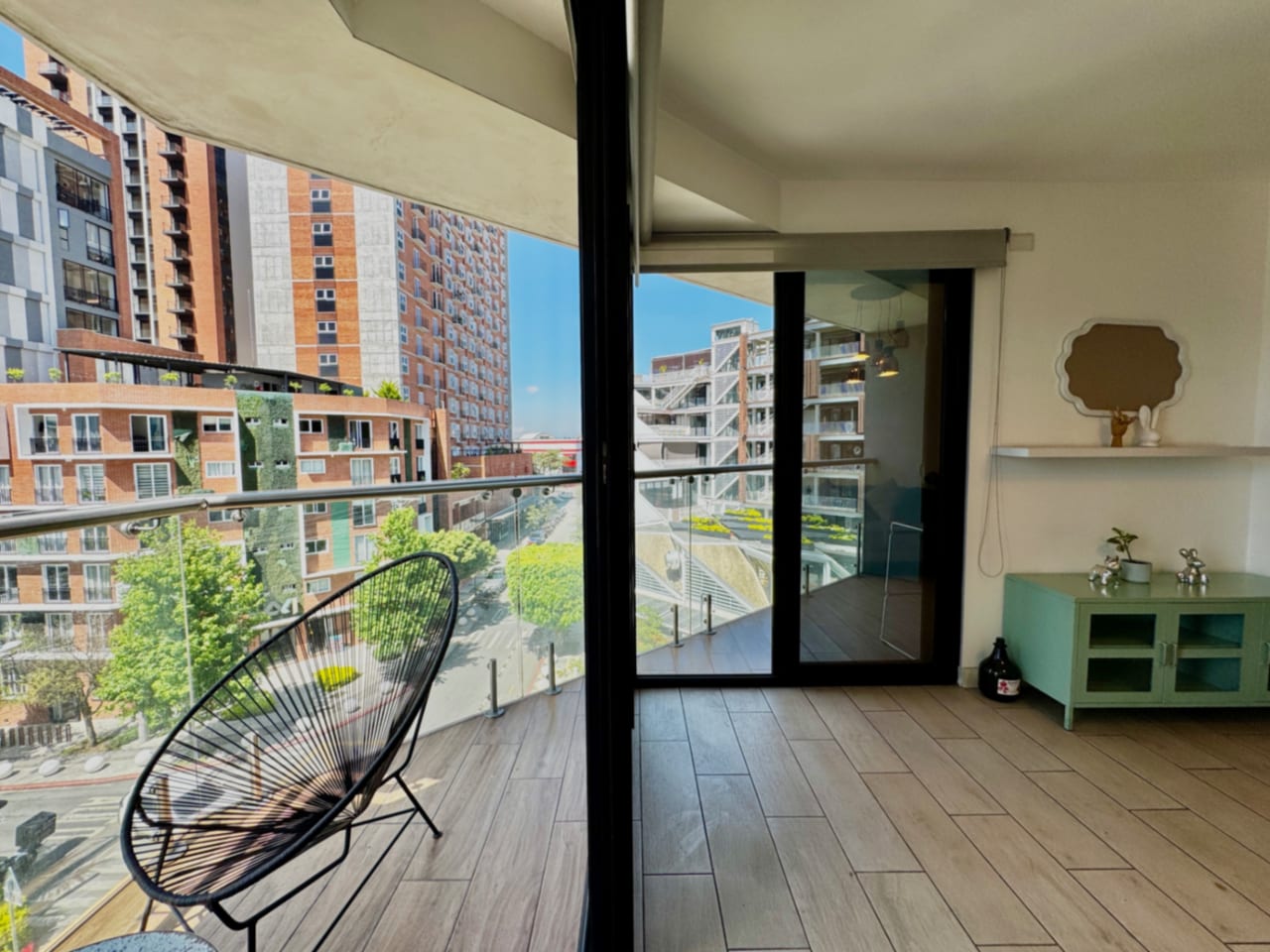 Apartamento de 1 dormitorio en venta en QUO, z. 4 — foto 1 de 17