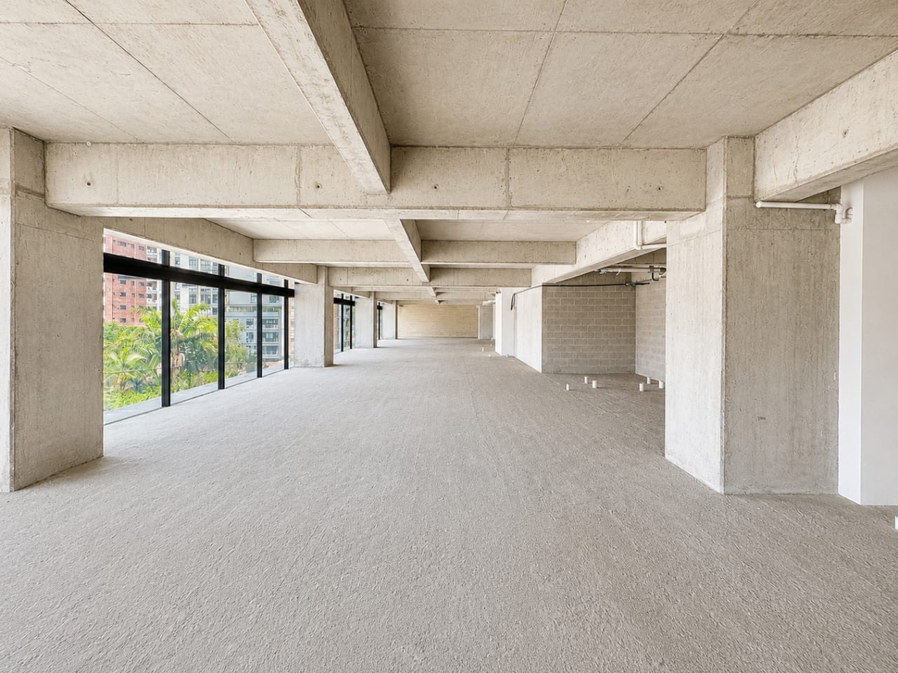 Oficina en Venta en Zona 10 | 456.53 M² + 15 Parqueos — foto 2 de 6