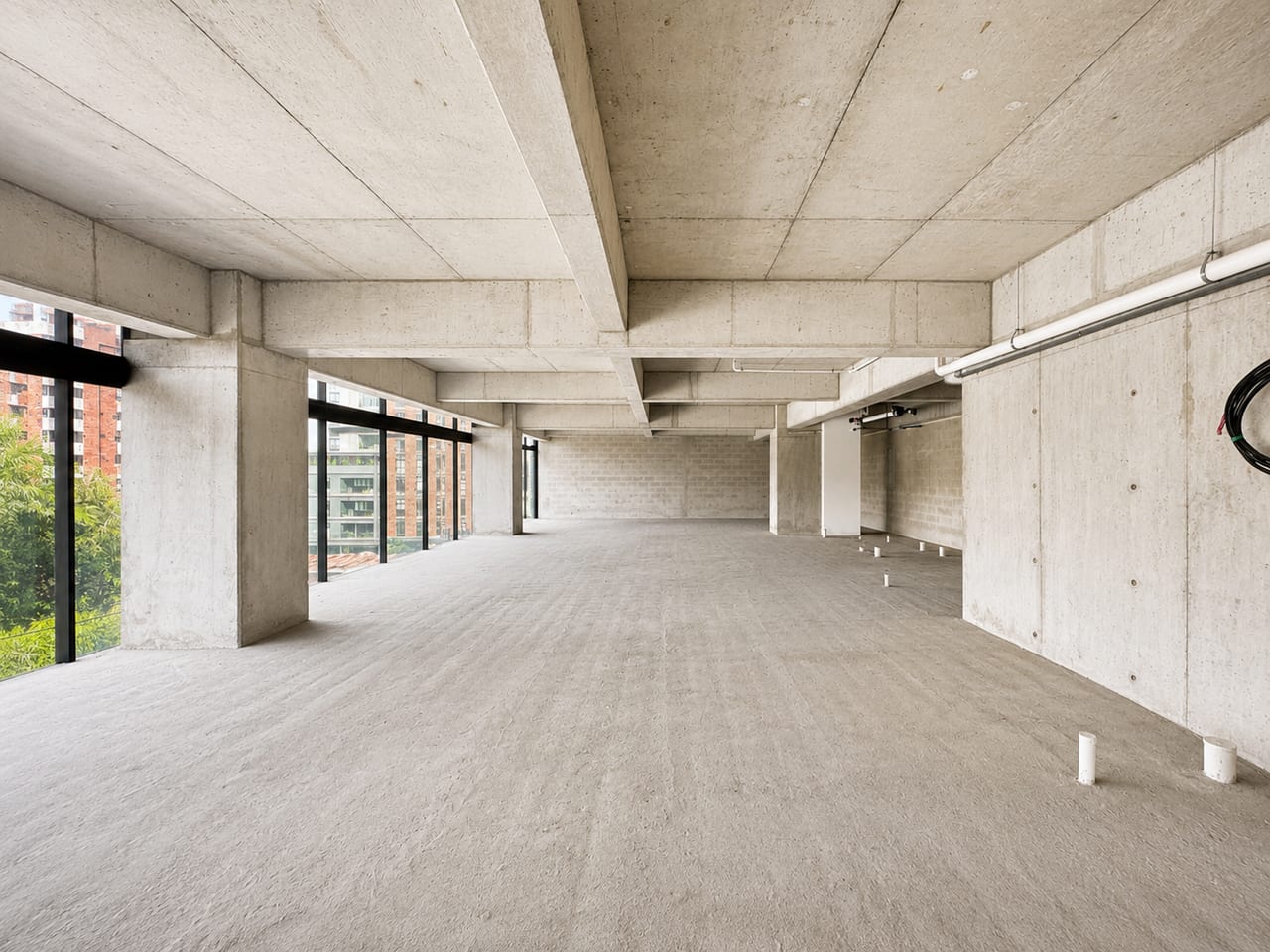 Oficina en Venta en Zona 10 | 456.53 M² + 15 Parqueos — foto 5 de 6