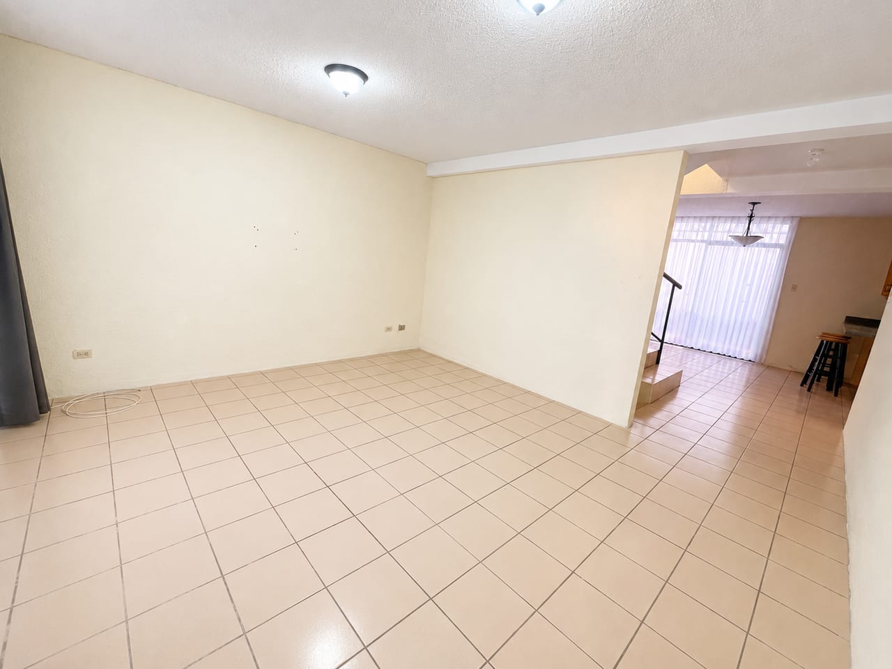 Casa en renta en condominio, Zona 16 | 3 dormitorios — foto 4 de 4