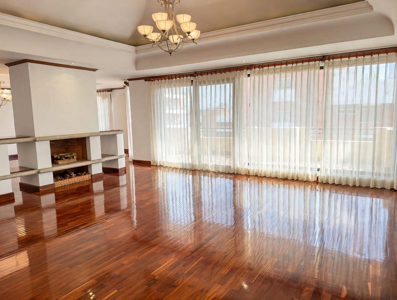 Apartamento de 4 dormitorios amplio en venta en zona 10 — foto 5 de 7