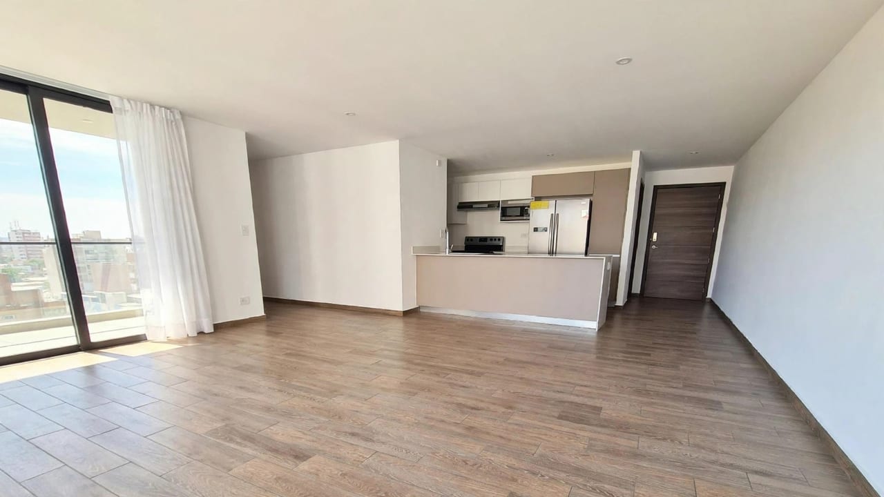 Apartamento en renta en Parque 15 — foto 2 de 16