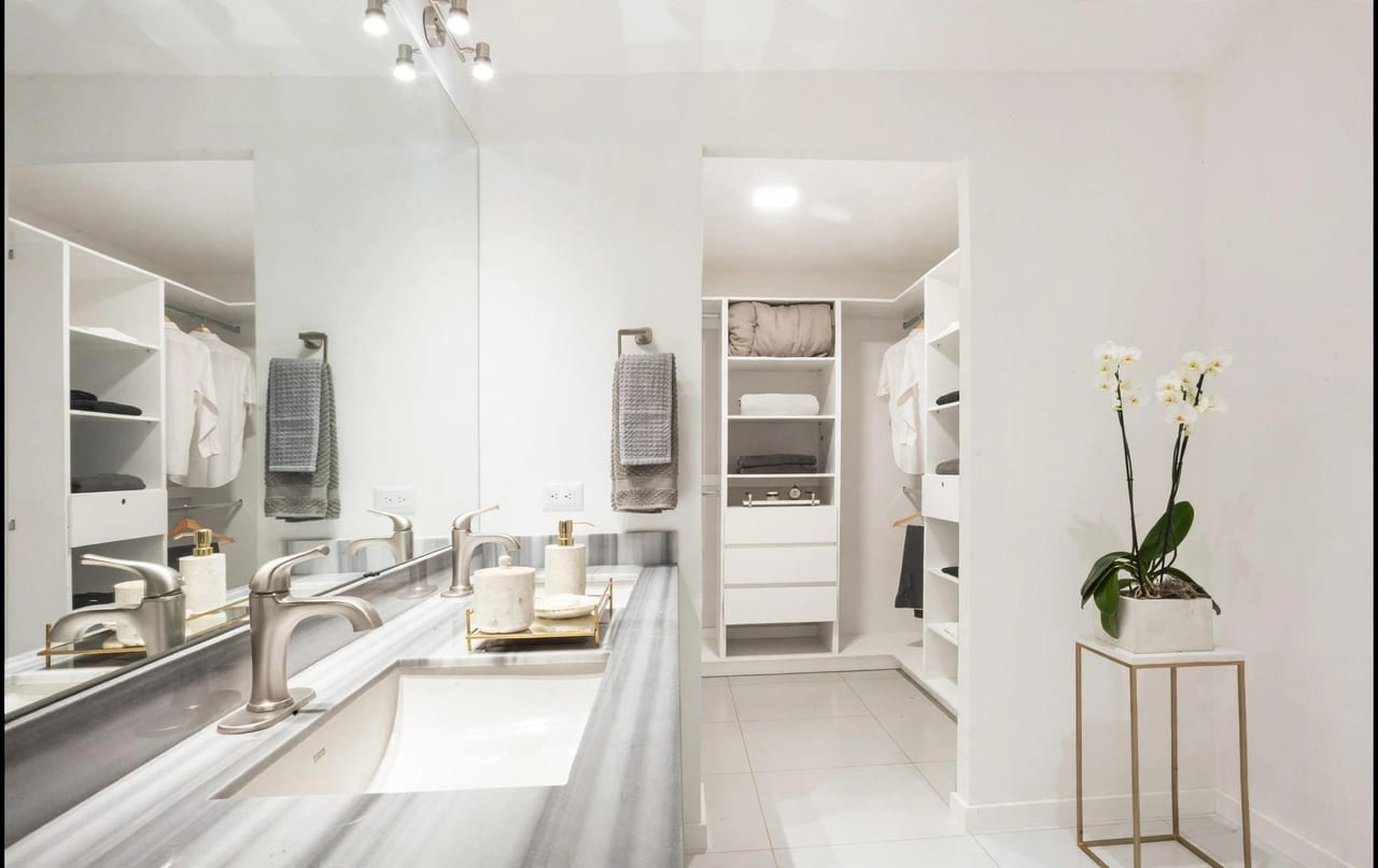 Apartamento en alquiler zona 10, muy cerca de zona 14 — foto 7 de 13