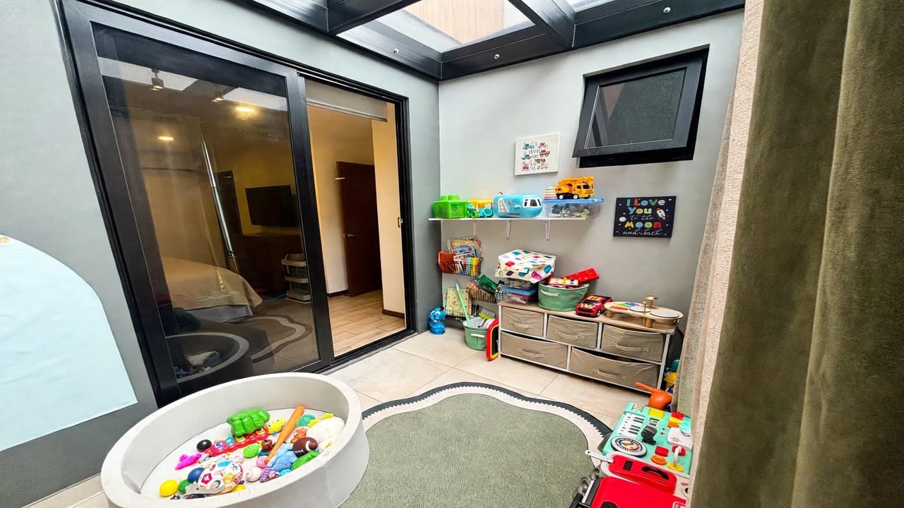 Apartamento en venta en zona 15 VH1 con Pérgola y Jardín — foto 8 de 10
