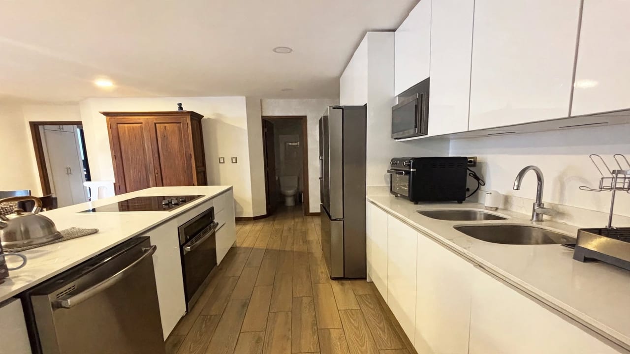 Apartamento en venta en zona 15 VH1 con Pérgola y Jardín — foto 2 de 10