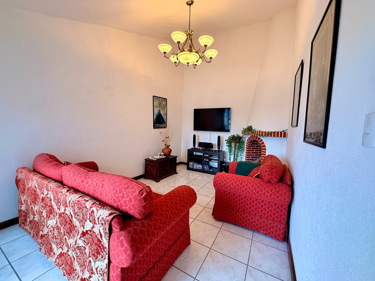 Espaciosa casa en venta — foto 4 de 13