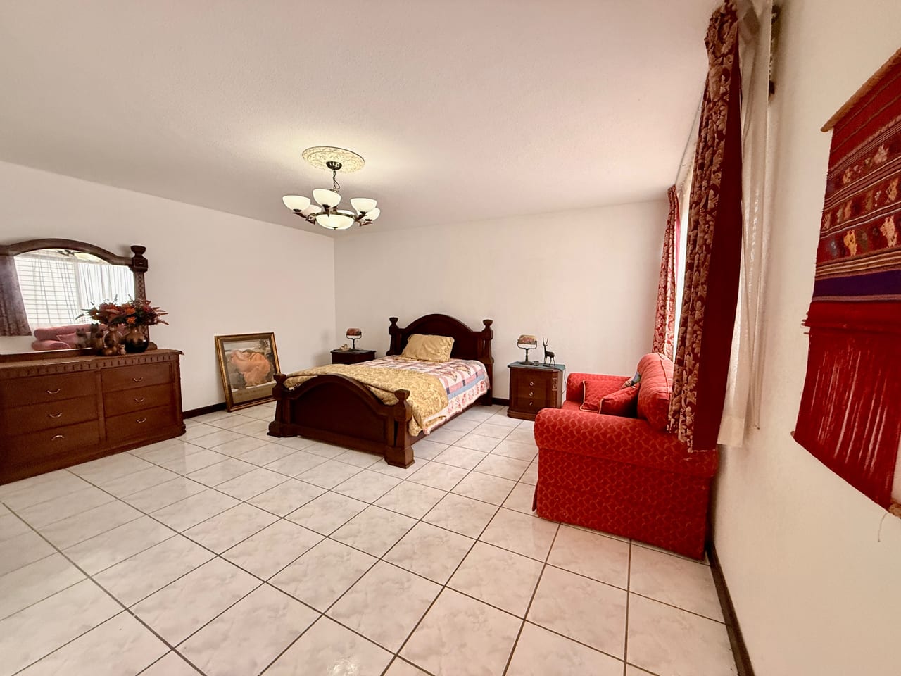 Espaciosa casa en venta — foto 8 de 13