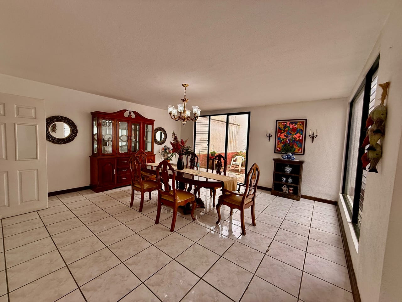 Espaciosa casa en venta — foto 9 de 13