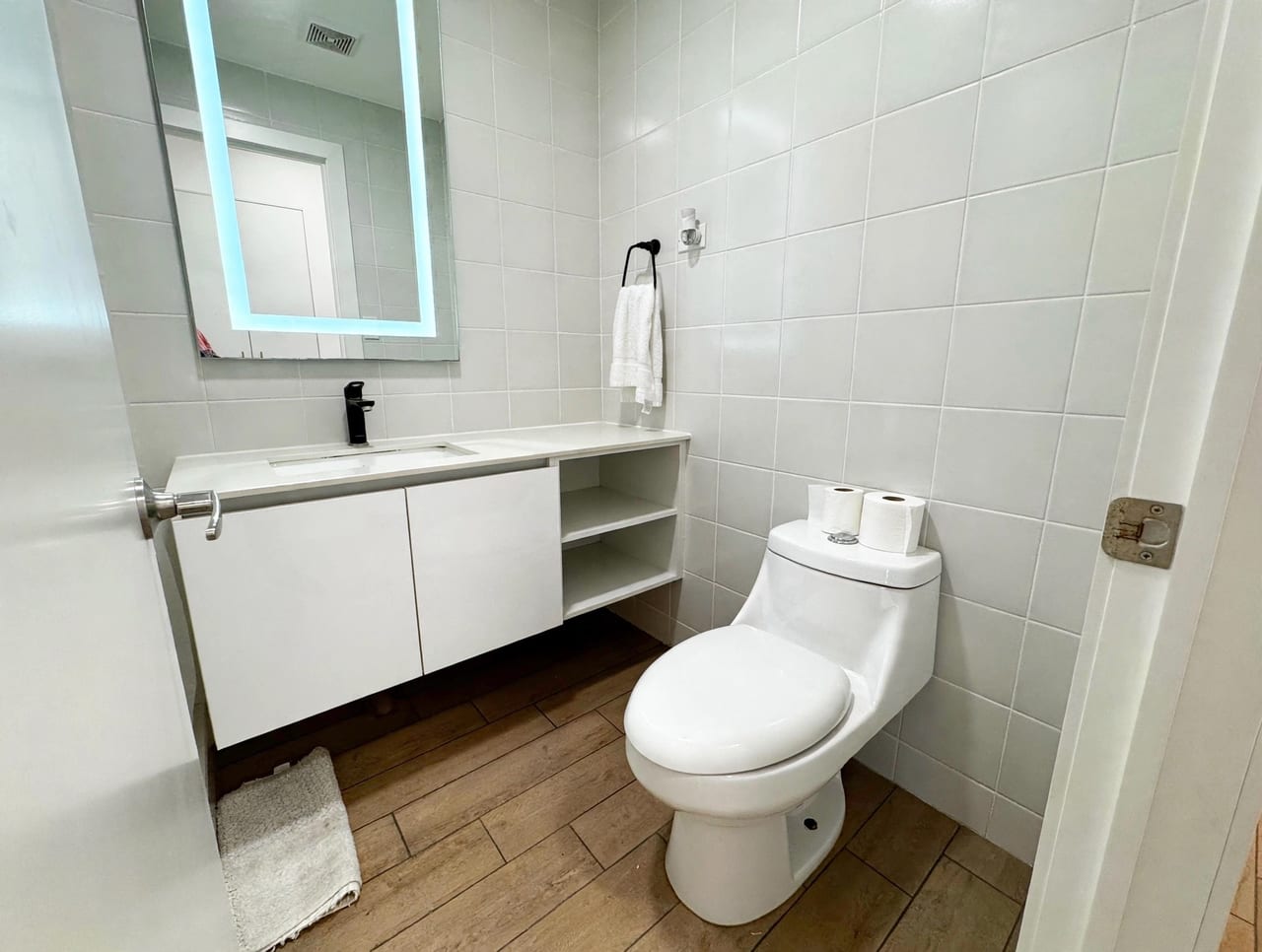 Apartamento con jardín en venta de 2 dormitorios, zona 13 — foto 9 de 15