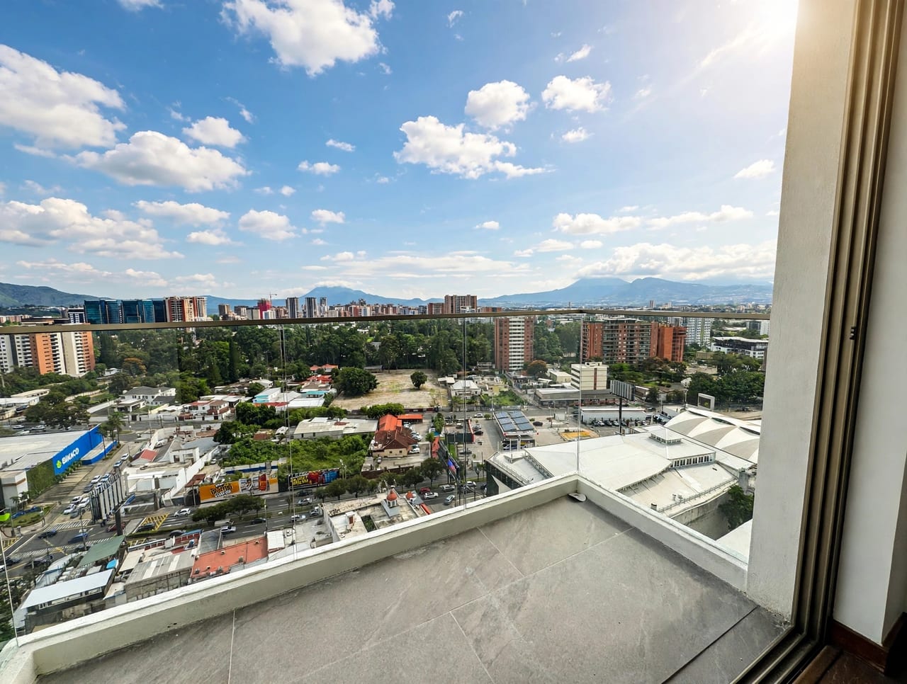 Apartamento para estrenar de 2 dormitorios en venta zona 10 — foto 5 de 17