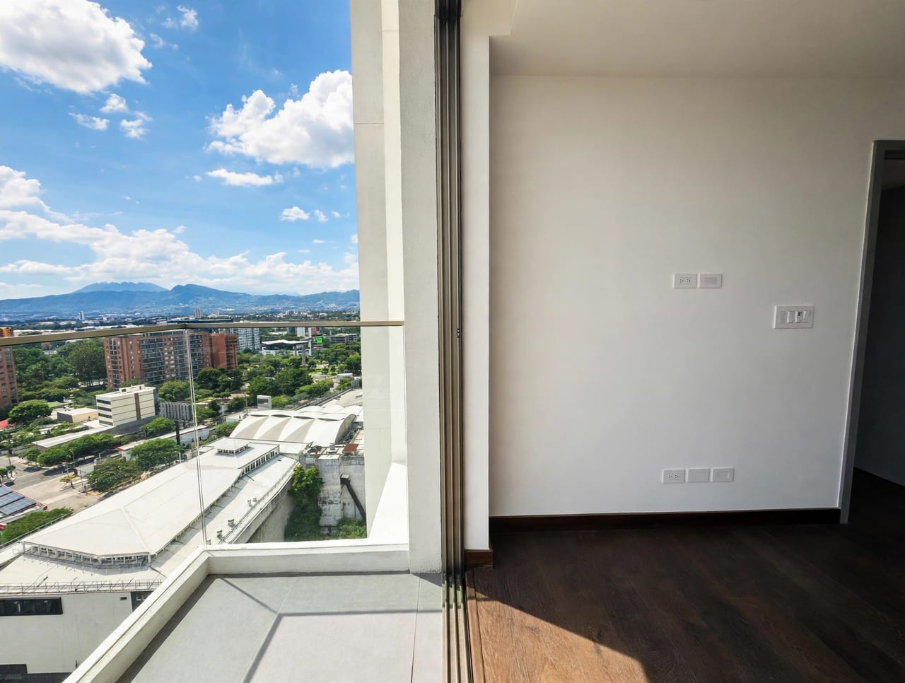 Apartamento para estrenar de 2 dormitorios en venta zona 10 — foto 6 de 17