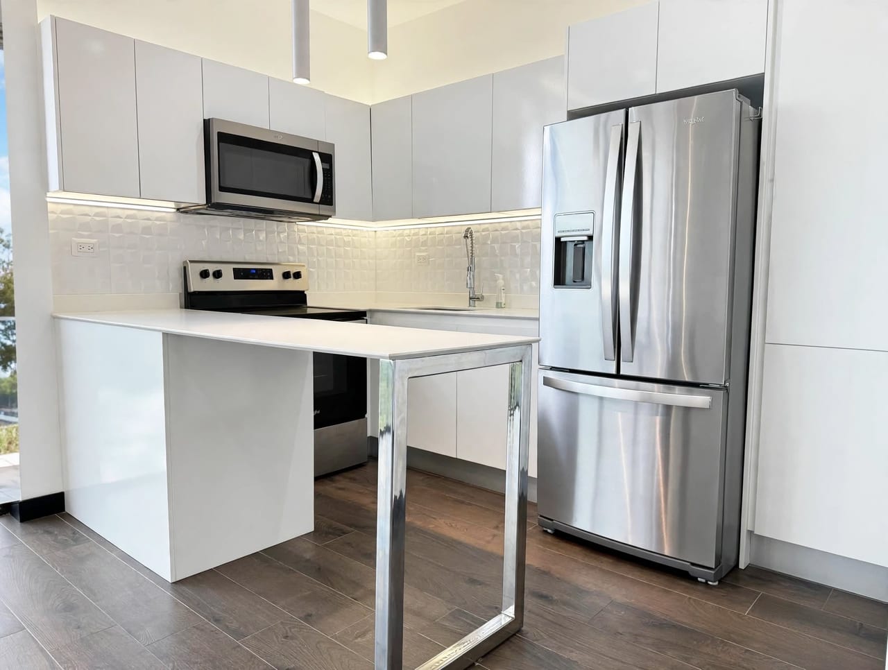 Apartamento de 2 dormitorios en alquiler sobre Diagonal 6, zona 10 — foto 4 de 15