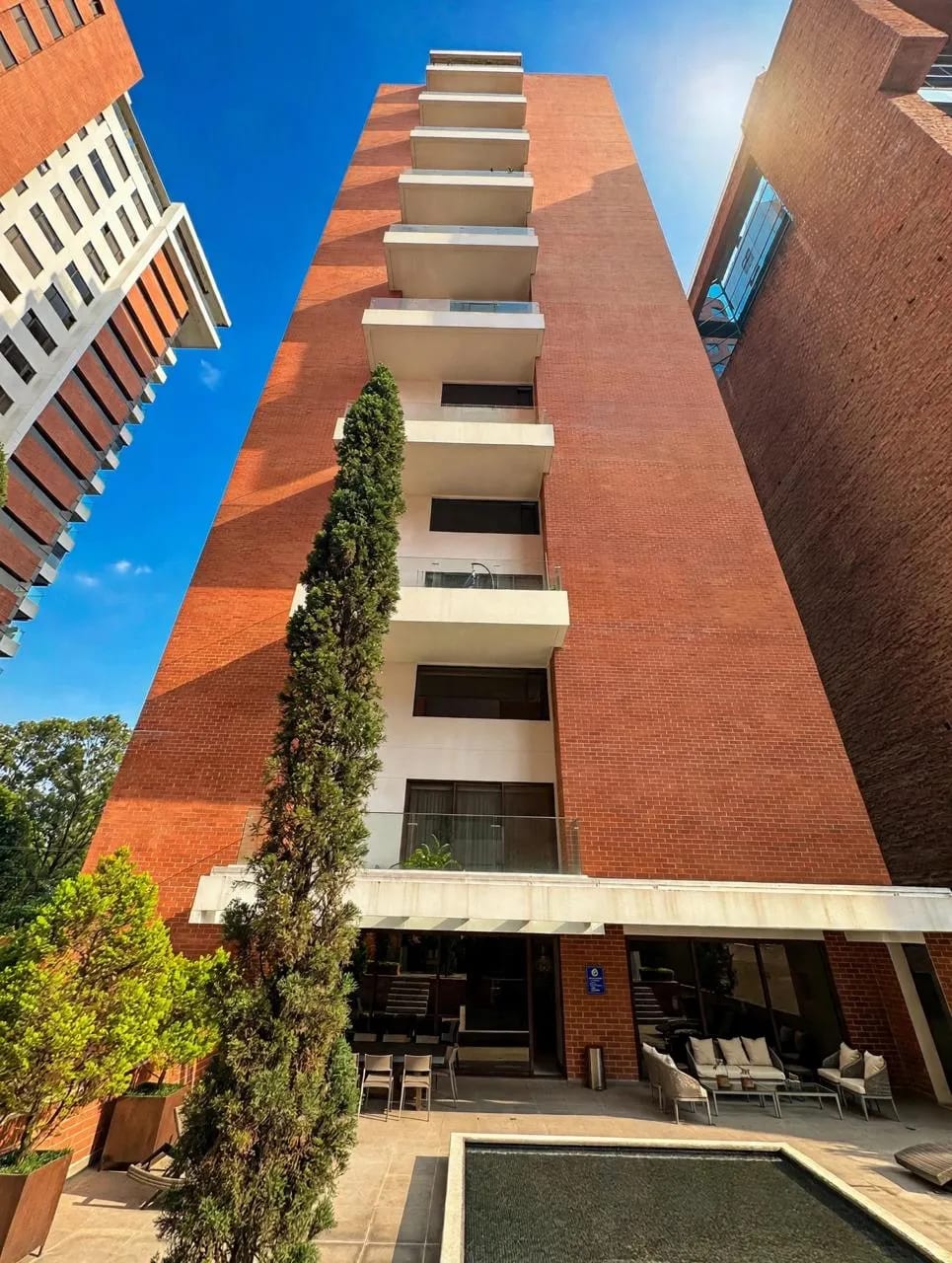 Fachada — Apartamento en Zona 14 - Exclusividad y Elegancia en Noguchi — foto 2 de 17