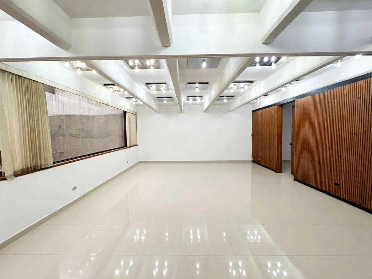 Edificio en Alquiler en Zona 4 — foto 5 de 12
