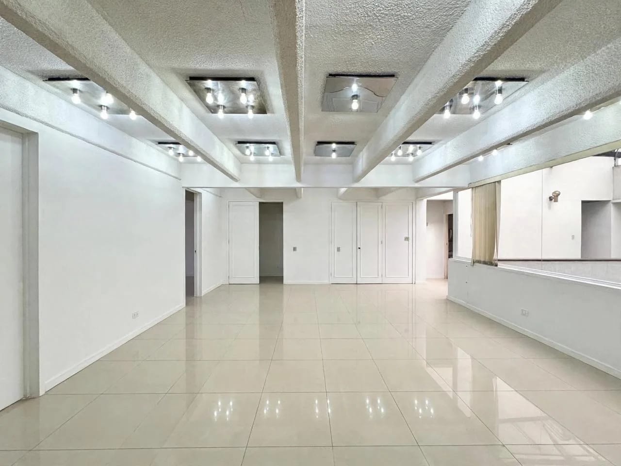 Edificio en Alquiler en Zona 4 — foto 7 de 12