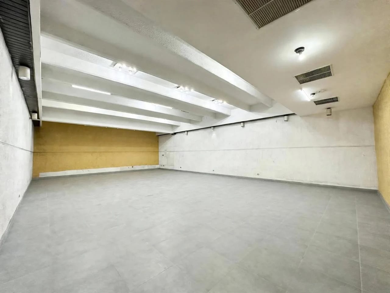 Edificio en Alquiler en Zona 4 — foto 10 de 12