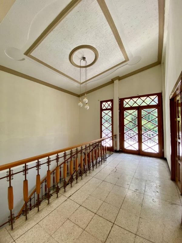 ZONA 11, Casa grande de esquina en alquiler en Mariscal — foto 4 de 9