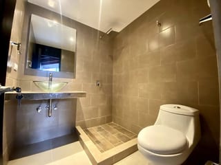 Apartamento remodelado excelente ubicacion sobre la diagonal 6 — miniatura 4 de 11