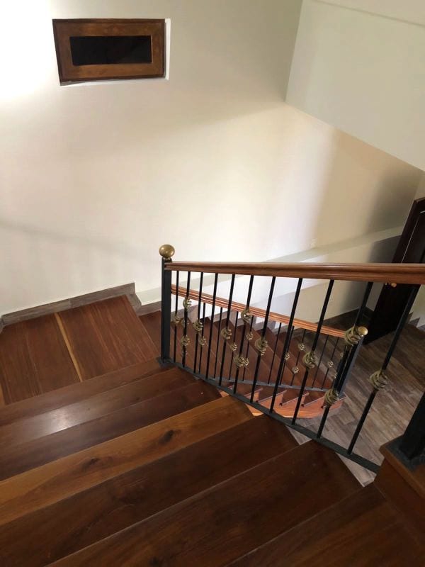 Amplia casa en venta con espacio adicional para un pequeño negocio. Ubicada en Zona 15 — foto 6 de 11