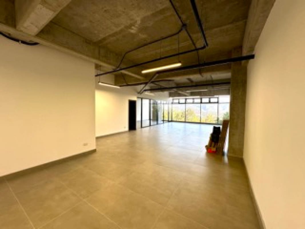 Oficina nueva de 137 mts2 en venta en zona 13 — foto 9 de 11
