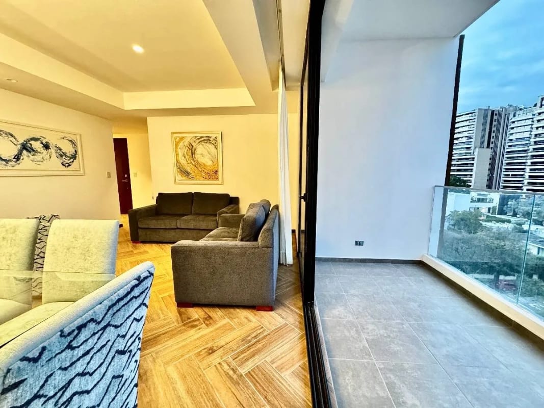 Apartamento en venta amueblado 3 dormitorios y cuarto de servicios, zona 10 — foto 12 de 14
