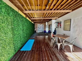 Casa moderna con piscina 4 habs / fuera de garita Z.14 — miniatura 7 de 16