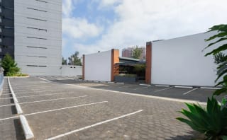 Interesante Propiedad en alquiler para Negocio, Academias, Universidades, Restaurantes, Negocios de Entretenimiento y más en zona 15. — miniatura 11 de 11
