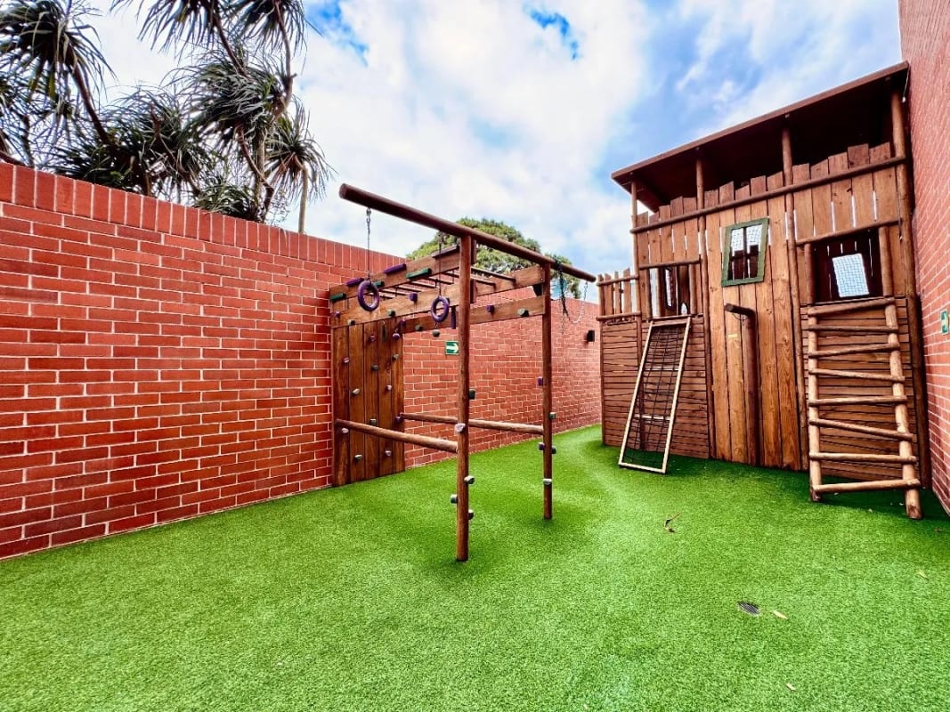 Apartamento en Renta en Zona 10 con Espacios Amplios y Funcionales + Amenidades Exclusivas — foto 7 de 17