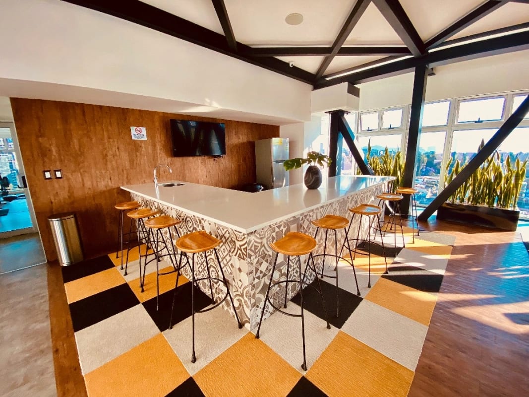 Apartamento de 3 dormitorios en venta zona 10 — foto 4 de 17