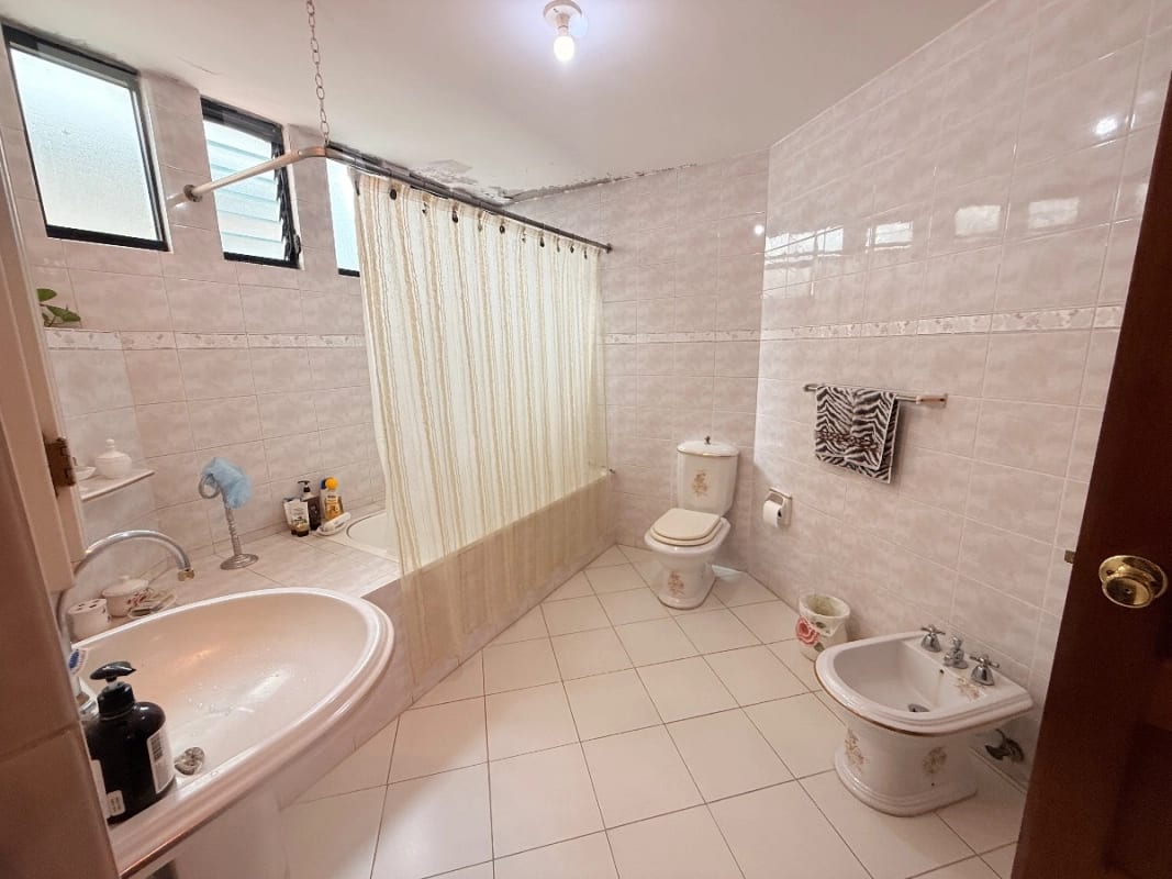 Residencia en Venta en Colinas de Andalucía — foto 2 de 9