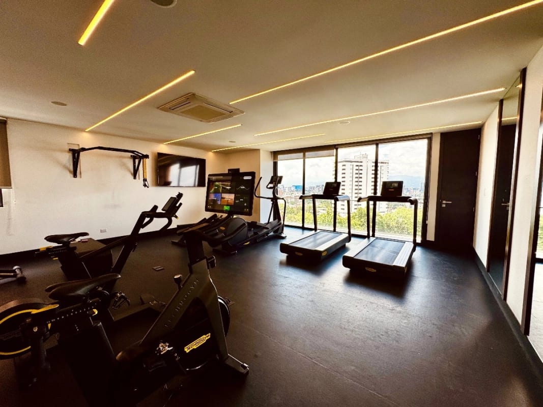 Lindo apartamento en venta en Edificio Baden, Zona 15 — foto 4 de 15