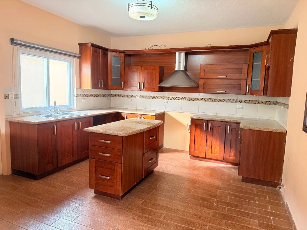 Casa de un nivel en venta en Condominio en Fraijanes — foto 7 de 7