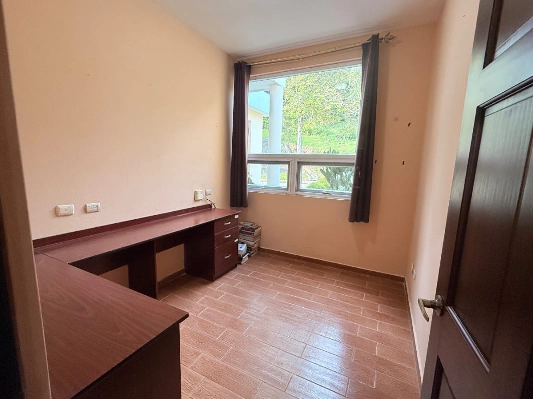 Casa de un nivel en venta en Condominio en Fraijanes — foto 2 de 7